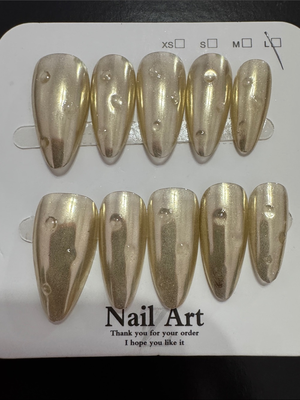 Shimmery Gold Press-On Nail Set
